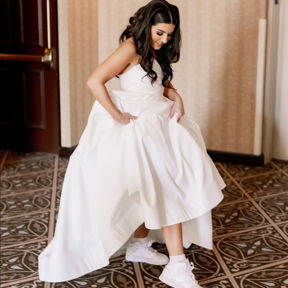 Meet your Posher, Kasey - Picture 2 of 11